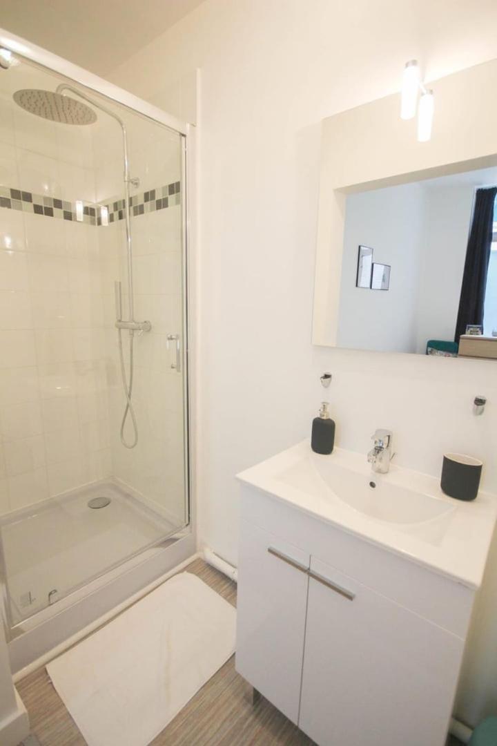 Gares - 50m2 Apartment! Appartement *